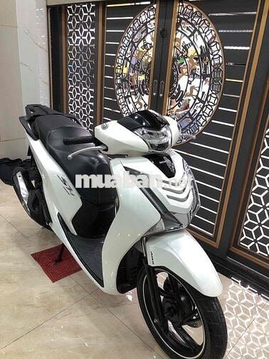 Honda SH 150i 2018 Trắng đen ABS