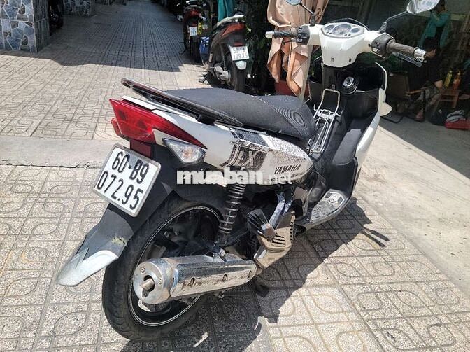 Yamaha Nouvo LX Trắng Xăng