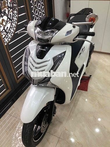 Honda SH 150i 2018 Trắng đen ABS