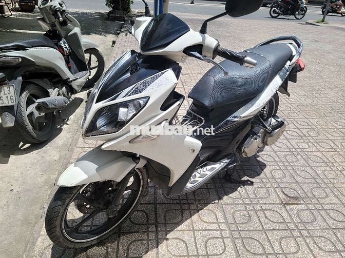 Yamaha Nouvo LX Trắng Xăng