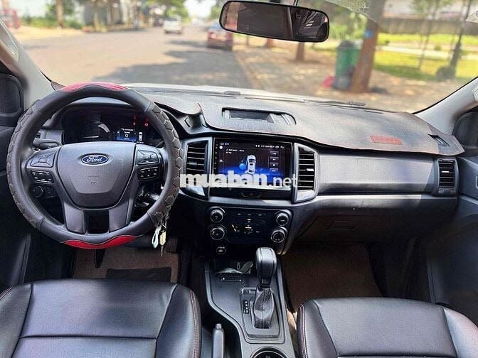 Ford Ranger XLS AT 4x2 2020 Trắng Tự động