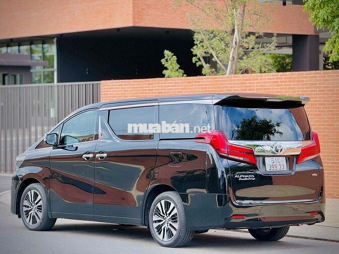 Toyota Alphard Executive Lounge 2019