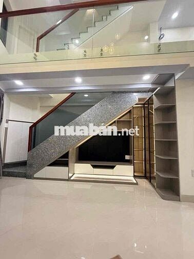 Bán nhà 4 tầng HXH gần ĐH Văn Lang, 5x10m,chỉ 7,5 tỷ- Hoàn Công