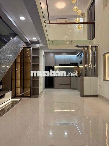 Bán nhà 4 tầng HXH gần ĐH Văn Lang, 5x10m,chỉ 7,5 tỷ- Hoàn Công