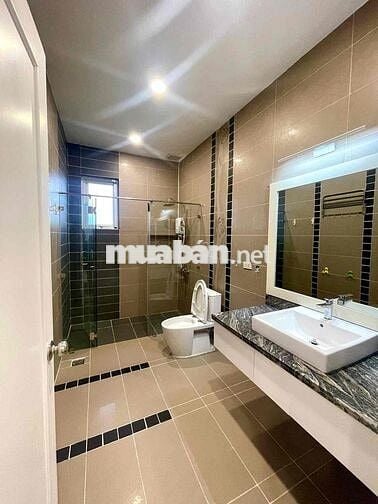 BIỆT THƯ SIÊU ĐẸP FULL NỘI THẤT CAO CẤP KẾ VẠN PHÚC 3PN 3WC Ở + VP