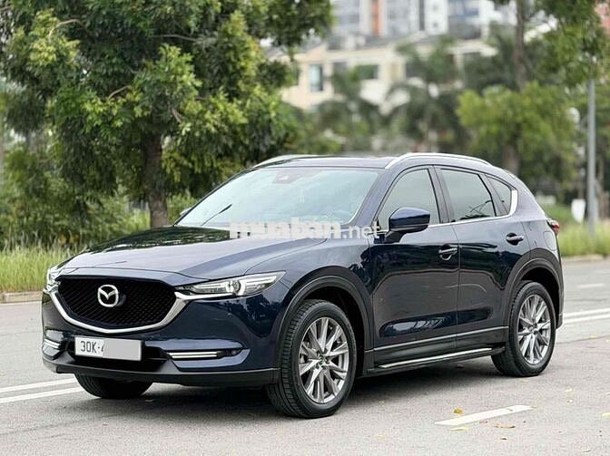 Mazda CX-5 Premium 2.0 AT 2023 Xanh 4 vạn km