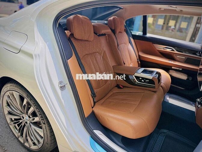 BMW 740i Pure Excellence 2016 Trắng 76.000km
