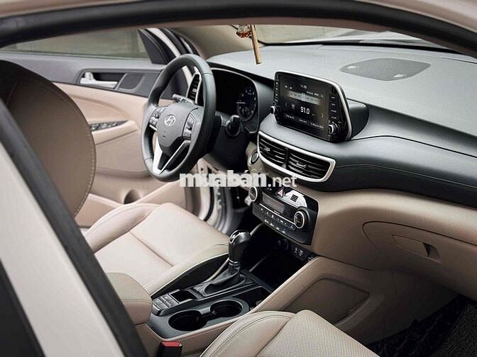 Hyundai Tucson Tiêu chuẩn 2020 Trắng SIÊU ĐẸP