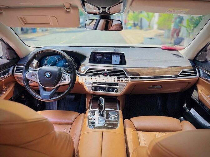 BMW 740i Pure Excellence 2016 Trắng 76.000km