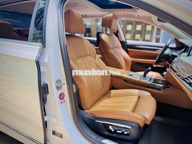 BMW 740i Pure Excellence 2016 Trắng 76.000km