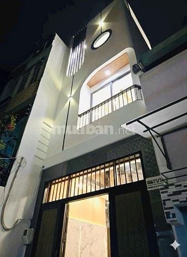 Nhà mới xây 4 tầng, hẻm thông, k lộ giới, Âu Dương Lân P3 Q8