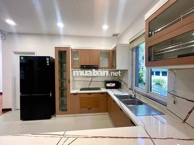 BIỆT THƯ SIÊU ĐẸP FULL NỘI THẤT CAO CẤP KẾ VẠN PHÚC 3PN 3WC Ở + VP