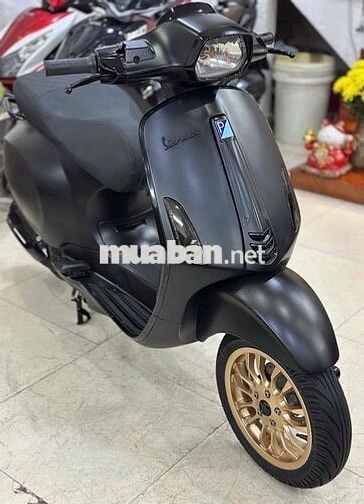 Piaggio Vespa Sprint 2016 Đen Sport.Xe khỏi bàn.