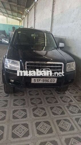 Ford Everest 2008 Tự động Dầu 2.5L Đen 6 chỗ