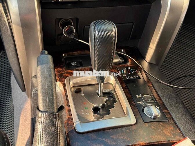 Toyota Land Cruiser VX V8 2014 Đen 7 chỗ nhập Nhât