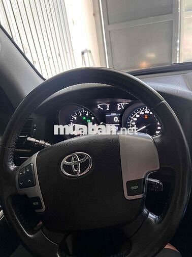 Toyota Land Cruiser VX V8 2014 Đen 7 chỗ nhập Nhât