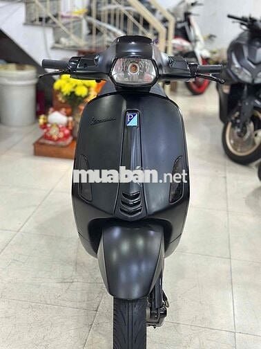 Piaggio Vespa Sprint 2016 Đen Sport.Xe khỏi bàn.