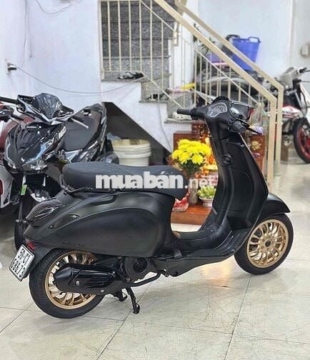 Piaggio Vespa Sprint 2016 Đen Sport.Xe khỏi bàn.
