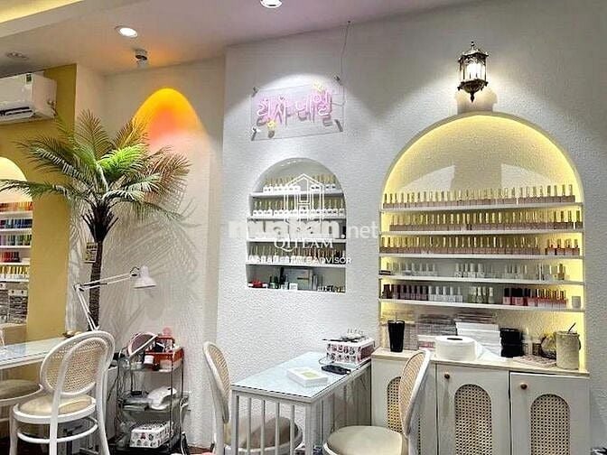 MẶT TIỀN CÁCH MẠNG THÁNG TÁM , QUẬN 3 - NGANG 5M - 5 TẦNG - 45 TRIỆU