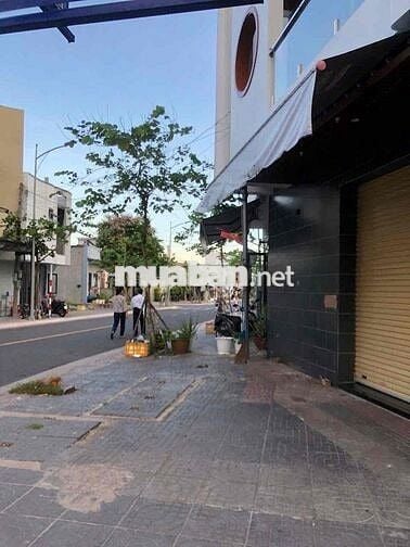 Cho thuê mặt bằng Điện Biên Phủ gần Quảng trường Bà Rịa