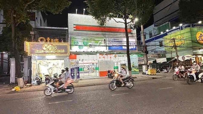 NHÀ MẶT TIỀN TRẦN VIỆT CHÂU THU NHẬP ỔN ĐỊNH,HỖ TRỢ VAY NGÂN HÀNG