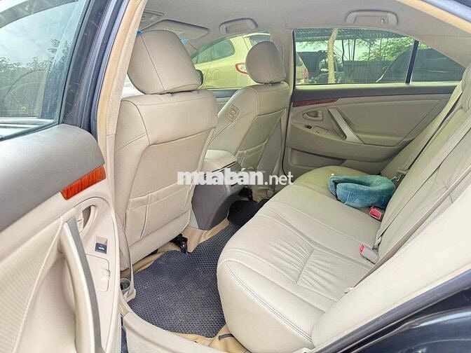 Toyota Camry 2024 Số tự động Đen 5 chỗ