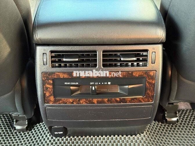 Toyota Land Cruiser VX V8 2014 Đen 7 chỗ nhập Nhât