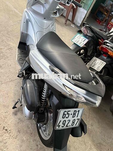 Honda Air Blade 125 Bạc