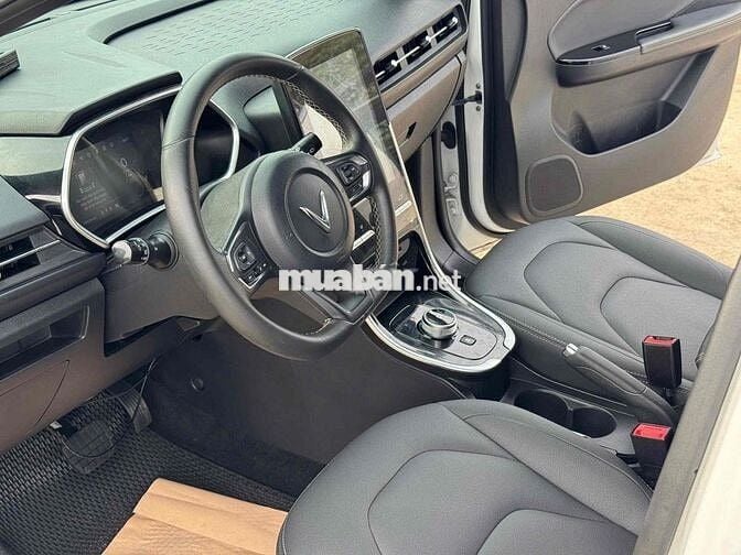 VF E34 2022 mua đứt Pin đẹp xuất sắc