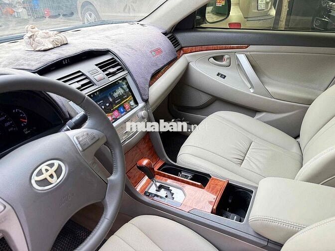 Toyota Camry 2024 Số tự động Đen 5 chỗ
