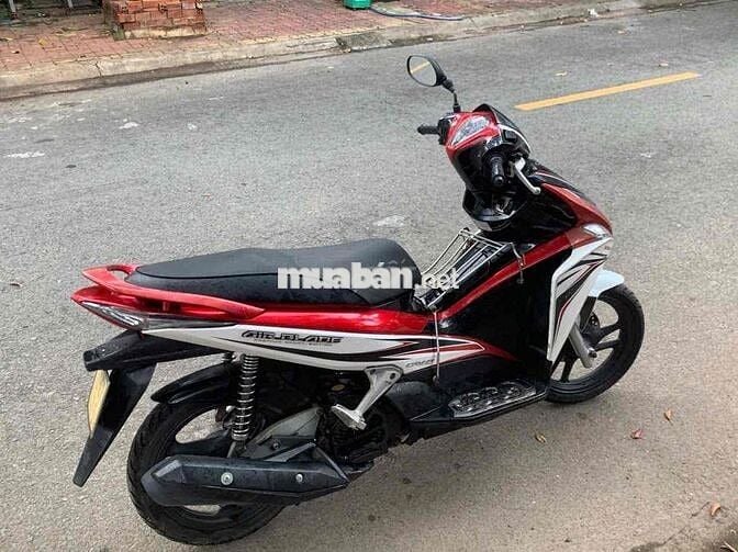 Honda Air Blade bs 72 may zin
