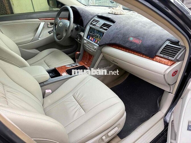 Toyota Camry 2024 Số tự động Đen 5 chỗ
