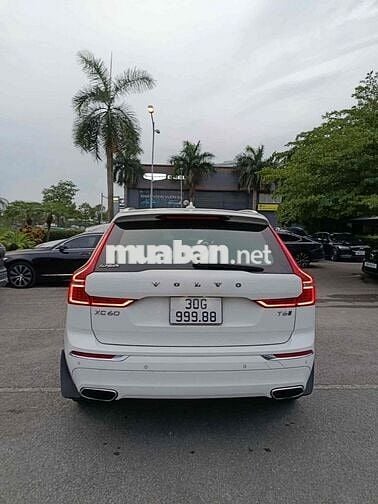Volvo XC60 Trắng 100000 km