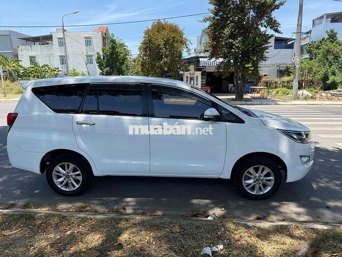 Toyota Innova 2016 Trắng