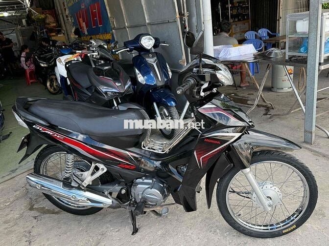 Honda Blade 2017 Đen