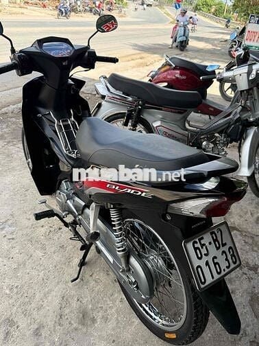 Honda Blade 2017 Đen