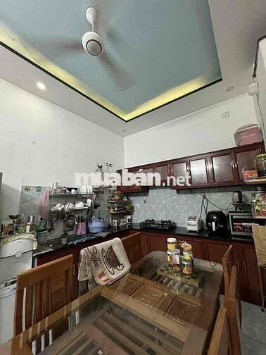HẺM XE TẢI ĐẶNG THÚC VỊNH – NGANG 9M HIẾM – 160M² – NHÀ 3 TẦNG ĐẸP Ở N