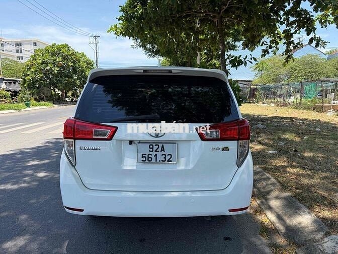 Toyota Innova 2016 Trắng