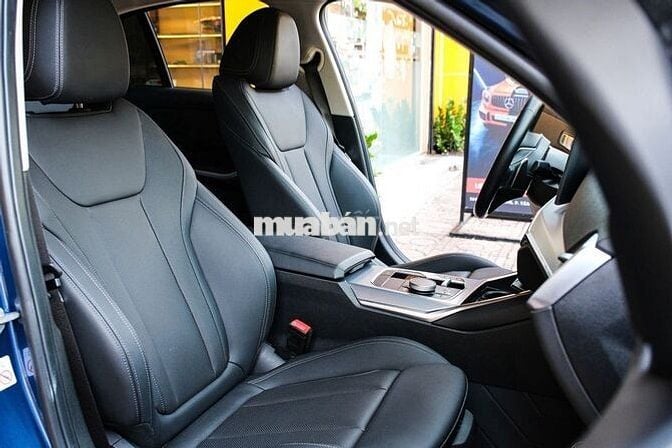 BMW 320i Sportline LCI model 2024