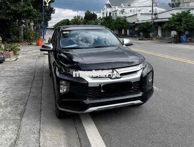 Mitsubishi Triton 2022 Đen 85k