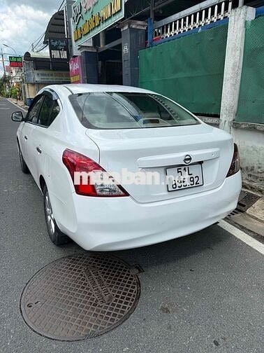 Nissan Sunny 2016 Tự động Trắng