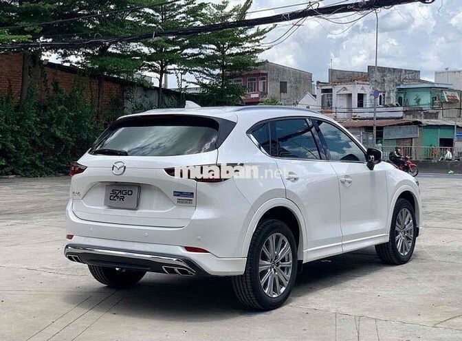 Mazda CX-5 Premium Exclusive Trắng 7400 km