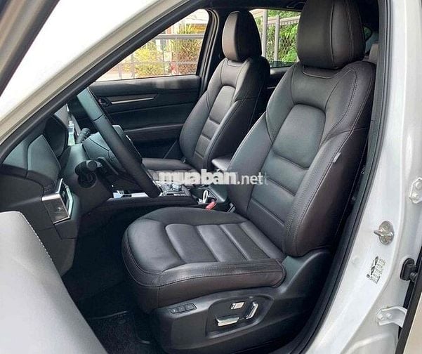 Mazda CX-5 Premium Exclusive Trắng 7400 km