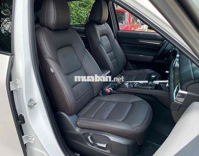 Mazda CX-5 Premium Exclusive Trắng 7400 km