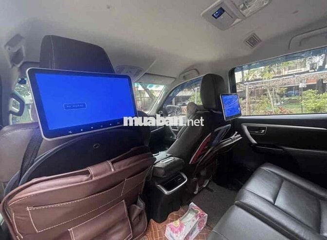 Toyota Fortuner AT 2017 Xăng Số tự động . Nâu