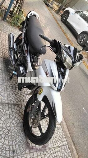 Yamaha Jupiter Gravita Trắng đen Xe số