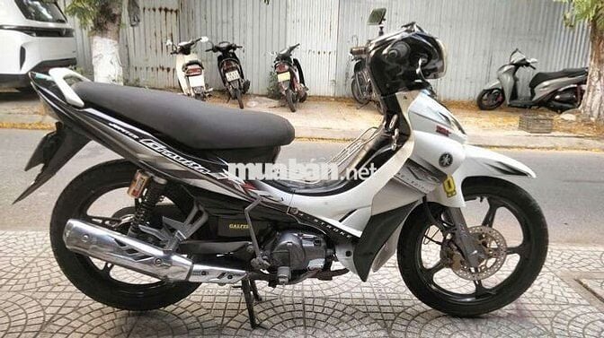 Yamaha Jupiter Gravita Trắng đen Xe số