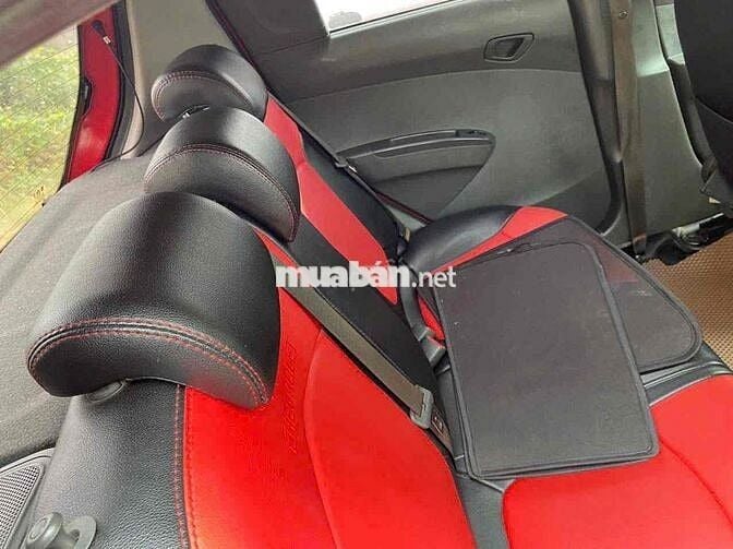 Chevrolet Spark Đỏ Da