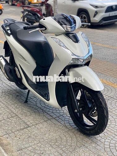 Honda SH 2022 Trắng Có Hỗ Trợ Góp