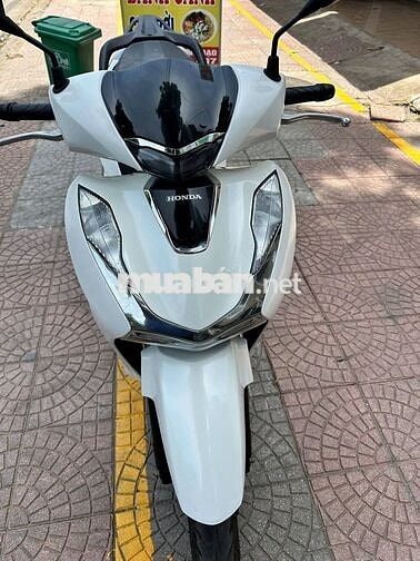Honda SH 2022 Trắng Có Hỗ Trợ Góp